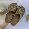 Pailletten gepersonaliseerde mueller trend diamant slippers casual straatstijl huis platte enkele schoenen mujer elegante sandalia's f b b b