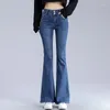 Kvinnors jeans magra byxor klockbotten kvinnor hög midja s flare blå smala fit byxor för kvinnor blossade monterade 90 -tals kull