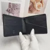 Mode Mens Women Luxurys designers plånböcker målar doodle klassisk blomma väska kreditkort passhållare plånbok zippy mynt handväska med originallåda