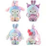 2024 Creative Long Ear Rabbit Rainbow Peluche Sac à dos Big Eye / Squint Lolita Design Kids Out Holiday Toy Doux Cadeau d'anniversaire En gros