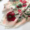 70x70cm Eenvoudige Presbyopie Designer Kleurrijke Bloemen Zijden Sjaal Hoofdband voor Dames Mode Lange Handvat Tas Sjaals Parijs Schouder Tote Bagage Lint Hoofd Wraps