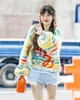 Designer kvinnliga tröjor överdimensionerade stickade regnbågströja kvinnor modestränder kontrast runt nacke pullover tröja avslappnad lös söt jumper topp