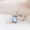 Bagues de cluster Mode coréenne Femelle Fishtail Bague Charme Femmes Mariage Bleu Rose Pierre Naturelle Exquise Lady Party Bijoux Cadeau