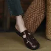 Sandaler Womens Beach Shoes Summer Slippers Female Cowhide Mullers Outwear Spring Flats Closed Toe Casual Tisters Slip On Simple Mulesh2431