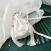 Marsupi Nappa Hanfu Borsa con coulisse in seta Borsa a mano con ricamo a spalla in stile cinese Borsa a mano con fiori etnici