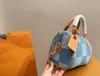 24ss Erkekler Lüks Tasarımcı Denim Yastık Çantası Vintage Zarif Kadın Tote Omuz Çantası Crossbody Cross Copse Daily Gatmut Nötr Stil 20 cm