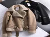 Vinterkvinnor tjock varm mocka lammjacka kort motorcykel bruna rockar faux shearling fårskinn läderjackor outwear 2208182973741