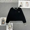 Nouveau PPA femmes chandails fermeture éclair col rond mode décontracté Triangle poitrine Badge tricoté Cardigan femme manteaux hauts de créateur