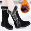 Bottes de neige en cuir et fourrure intégrées pour femmes, chaussures d'hiver mi-longues à fond plat en peluche en coton, 2024