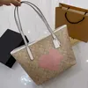 Varumärke Kvinnors handväska dag packar bokstaven utskrift av stor kapacitet ryggsäck och handväskor
