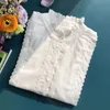 Chemisiers en coton blanc pour femmes, garniture en dentelle, simple boutonnage, élégant, manches longues, chemisier féminin, printemps 2024