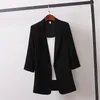 Damenanzüge, gelbe weibliche Mäntel und Jacken, lockere weiße Jacke, Kleid über solide Blazer, lange schwarze Kleidung, koreanische Mode-Oberbekleidung