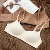 Soutiens-gorge sous-vêtements sans couture Lingerie pour femmes demi-tasse petite poitrine push-up lisse mince confortable sans armatures soutien-gorge anti-affaissement féminin