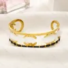 Designer bedelarmband chique gouden armband met letterprint voor dames 18K verguld roestvrij staal luxe bruiloftssieraden ideaal voor liefdescadeau feest bruiloft verjaardag