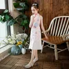 Ropa étnica Verano Niños Algodón Manga corta Qipao Niñas Chino Precioso Vestido de fiesta Tradicional Niños Bordado Cheongsam