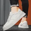 2024 män kvinnor fashio skor casual designer löpskor vit svart utomhussport sneakers 39-44 euro