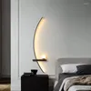 Wandlampen Moderne LED-lamp Eenvoudige creatieve decoratieve slaapkamer Nachtkastje Woonkamer Achter Badkamer Spiegelverlichting