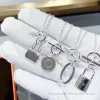 Designer-Schmuck-Halskette, glänzende Zirkon-Silber-Anhänger-Halskette, einfache lange Streifen-Anhänger, Schlüsselbeinkette, Halsband-Halskette, Geschenk für Mädchen, edler Schmuck, mit Box AAAAA