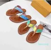 Luxury Sunny Flat Thongs tofflor läder glider tryckt duk graverad stud rem gummisula flip flop sandaler storlek 35-45