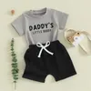 Kläderuppsättningar småbarn baby pojke sommarkläder pappa liten kompis kort ärm t-shirt topp elastiska shorts spädbarn 2 st.