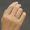 Hochzeit Ringe Huitan Runde Imitation Opal Fingerring Für Frauen Gold Farbe Einzigartige Braut Party Zubehör Geschenk Statement Schmuck