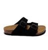2024 Moda Yeni Sokak Tasarımcısı Erkekler İçin Tonpss Terlik Kadın Unisex Almanya Slaytlar Moda tıkanıklığı Summer Beach Sandalet Loafer Slipper Toka Kayışı Boyut 36-46 YH9