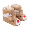 Bottes 2024 Winter Warmer Enfant Bébé Noël Chaussures en peluche Semelle souple Dessin animé Elk antidérapant Premier marcheur infantile