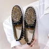 Platformowe mokasyny kobiety Flats Buty Bling Bling Rhinestones Szywanie nitów Trendyol Wsuwane boso kobiety swobodne nagie dziewczyny prawdziwe 240226