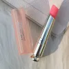 Губная помада Highquality Original 1: 1 BrandName Lipstick 001 + 004 Увлажняющая увлажняющая помада.