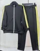 Mens Tracksuit Designer Suit Suit Zipper Tracksuit Justiets and Sport Pants مجموعات امرأة مطرزة على TrackSuits Jogger Street Clothing Long Cleved Lawging 0