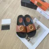 Diseñador deslizadores zapatillas clásico tacón plano playa verano perezoso moda dibujos animados cabeza grande chanclas de goma zapatos de cuero para mujer sandalias sexy caja grande Eur35-45