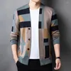 Pulls pour hommes 2024 automne et hiver motif irrégulier col en V cardigan pull mode décontractée tendance veste tricotée polyvalente