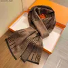 Klassisk rutig lyxdesigner Kvinnor Mens Scarf Fringe Scarf Shawl S vinterkvinnor och män 180x32 cm julklapp