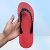 مصمم الرجال الصنادل Flip flop منصة النعال أحذية غير رسمية من المسامير المصممة المنخفضة المصممين أحذية الرجال