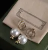 Pendientes colgantes de perlas de cristal Retro para mujer, aretes de marca de diseñador, aretes con letras de diseñador, joyería para fiesta de boda, accesorios