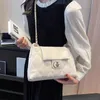 HBP torba na jedno ramiona duża pojemność torba krzyżowa moda w stylu chińskiego w stylu w stylu high-worka skóra miękka z prostym wykonaniem drobną torbą damską