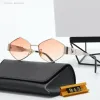 2024 óculos de sol de grife para mulheres e homens, mesmos óculos de sol de tendência da moda que Lisa Triomphe, praia, rua, foto, pequenos óculos de sol, armação completa de metal com caixa de presente