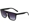2023Designer zonnebril Klassieke brillen Goggles Outdoor Strandzonnebril voor heren en dames Gemengde kleuren optioneel 04
