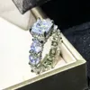 2024 Rulalei Drop Ship Eheringe Luxusschmuck 925 Sterling Silber Princess Cut Weißer Topas CZ Diamant Party Versprechen Verlobungsring Geschenk