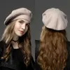 ylwhjj womens berets hatファッションソリッドカラーウールラインストーンレディースフレンチアーティストビーニーベレー帽子240221