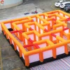 Gratis schip buitenactiviteiten 10x10x2mH (33x33x6.5ft) aangepaste zwart en oranje opblaasbare lasergame doolhof tag arena te koop