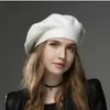 ylwhjj womens berets hatファッションソリッドカラーウールラインストーンレディースフレンチアーティストビーニーベレー帽子240221