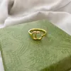 Proste Pierścienie projektantów Modne ślub 18k złoty pierścionek Pierścień Pierścień Pierścień dla kobiet Wybrane miłośnicy Prezenty Wysokiej jakości akcesoria biżuterii