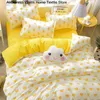 Strawberry Bedding Set Soft 34st Bed Sheet Flower Däcke Cover Queen King Size Comporter for Child Home 240226