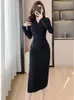 Casual klänningar Elegant svart lila blyertspenna Blazer klänning Frankrike hackad krage långärmad rufsar Slim midje kontor formell delad midi