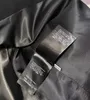 2024 Vinatge Black Laple Neck Long Sleeves Crystal Women's Coats DesignerシングルボタンポケットLong Jackets 3021