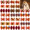 50 Fall Pet Supplies Dog Bandana Thanksgiving Bows Small Bowtie Slyckor Collar Accessoreis SAMLL Hår 240220