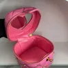 10A Retro Mirror Quality Barbie Core Bag Barbie Pink Heart Handbag Barbiegirl Purse Patent Calfskin Designer Clutch Bag med Box B22