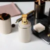 Supporti Dispenser di sapone liquido in ceramica Dispenser di lozione Bottiglia Portasapone Portaspazzolino Dispenser di sapone Set di accessori da bagno in oro