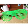 Masques de fête Masque de mariage Lunettes Divertissement Astuces drôles Jouet LED Obturateur clignotant Verre aveugle brillant avec batterie 1371 Drop Deliv Dhkpa